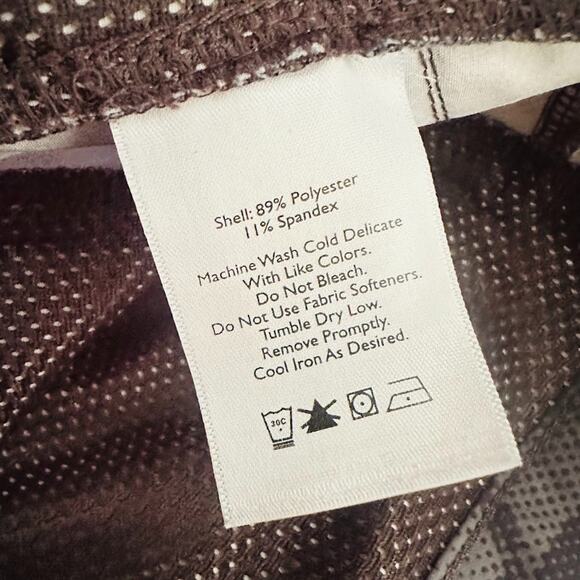 Eddie Bauer Pants Womens 18 Gray Digital Camo Ruched Cropped Outdoor Casual - Picture 6 of 7